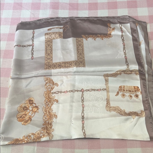 Silky Chain Print Scarf in Pink, Cream & Brown 100% silk feeling polyester New - Picture 2 of 5